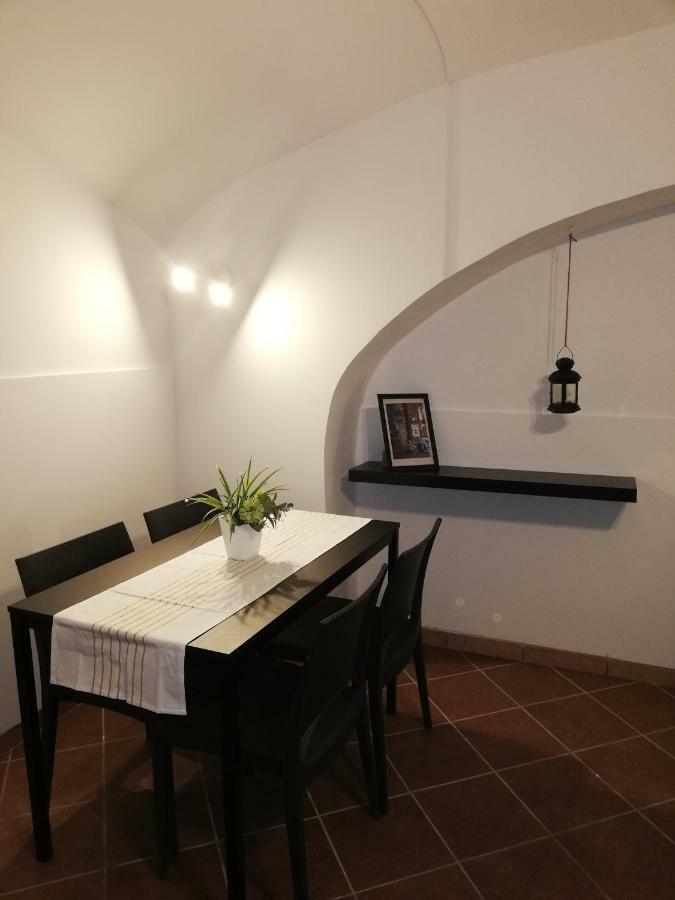 Appartement La Grotta Di Partenope à Naples Extérieur photo