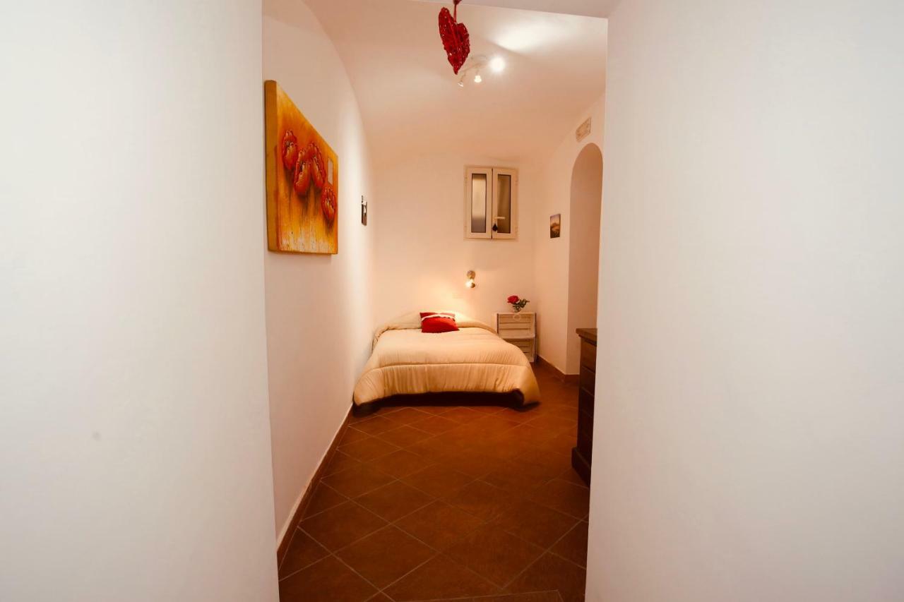 Appartement La Grotta Di Partenope à Naples Extérieur photo