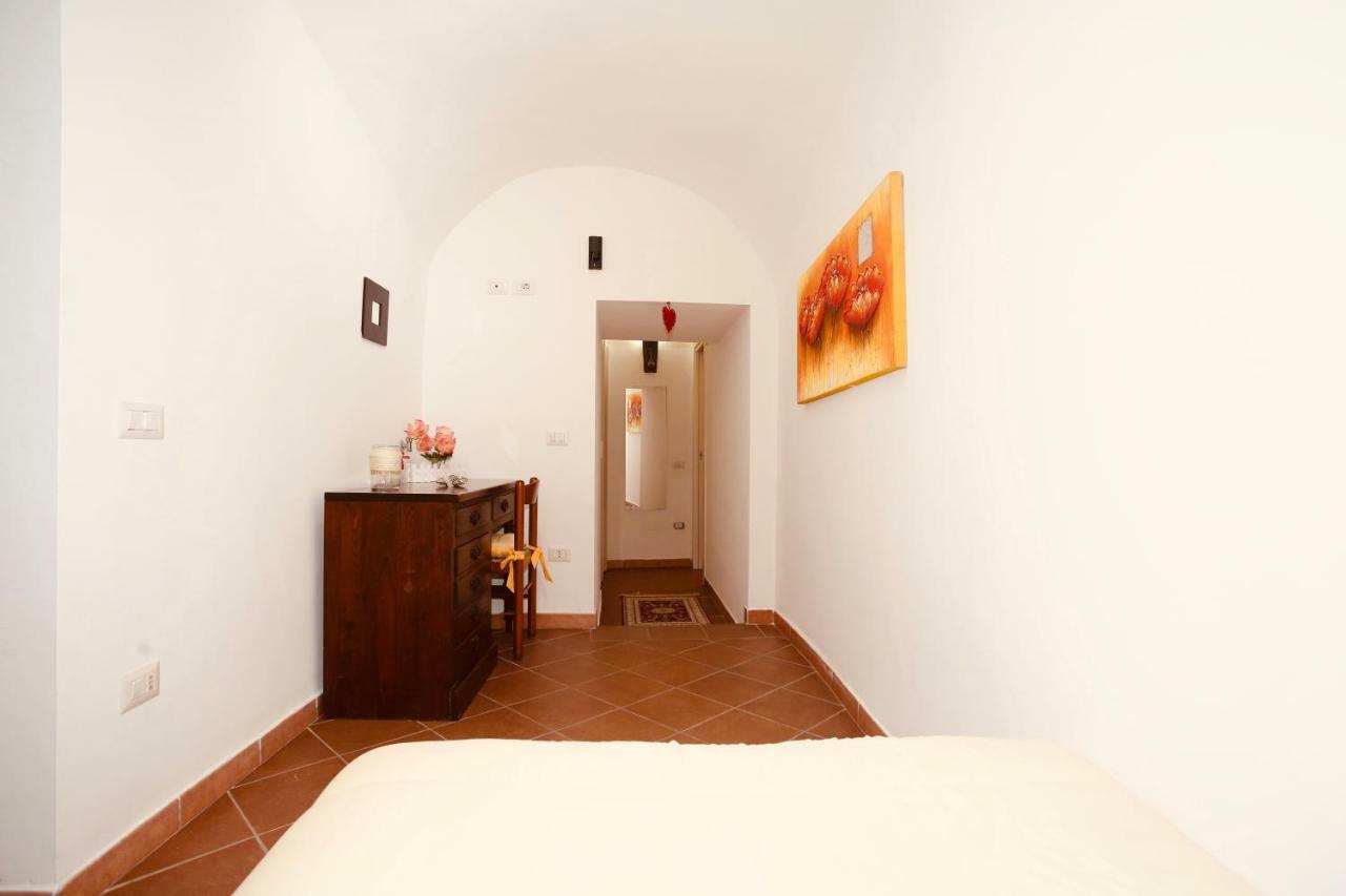 Appartement La Grotta Di Partenope à Naples Extérieur photo