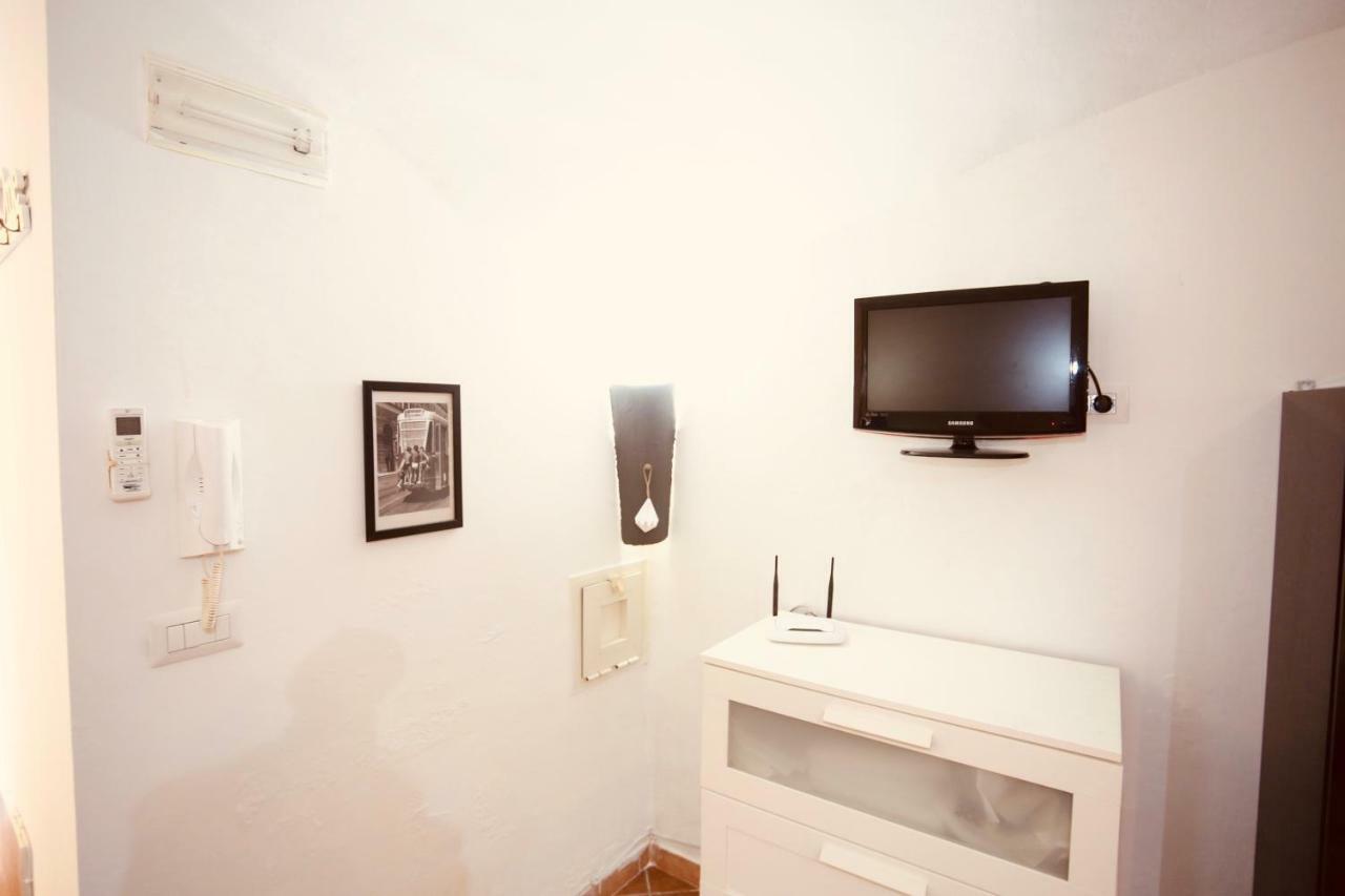 Appartement La Grotta Di Partenope à Naples Extérieur photo